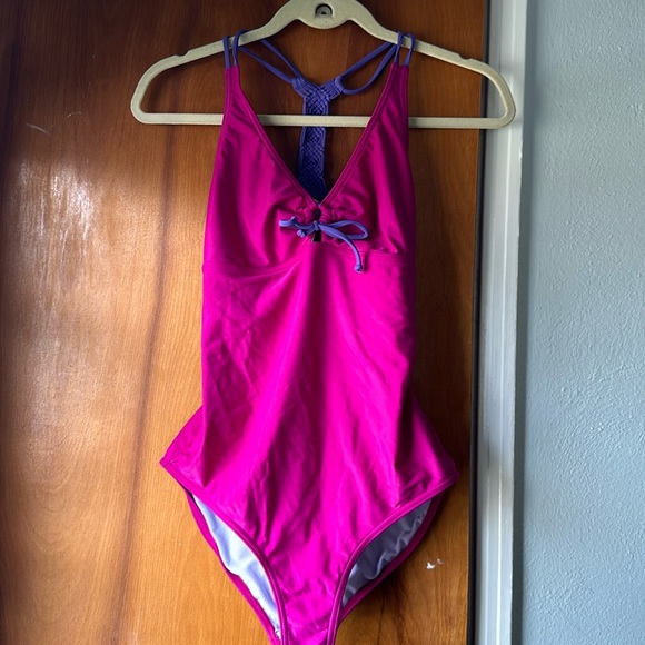 Prana swimsuit pink with keyhole size M - Picture 1 of 3